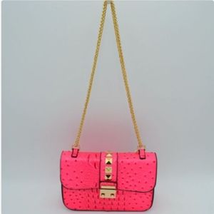 Small hot pink purse
